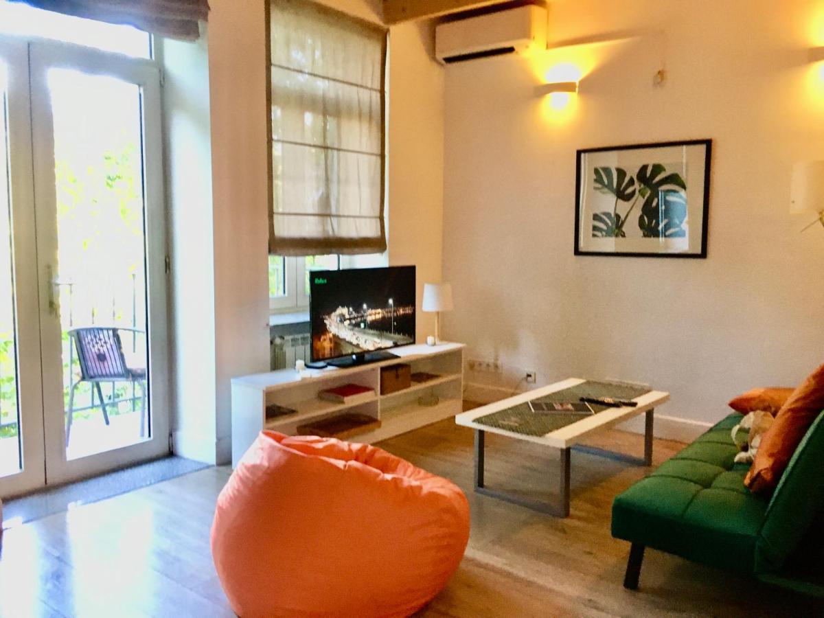 The White Loft Διαμέρισμα Τυφλίδα Εξωτερικό φωτογραφία