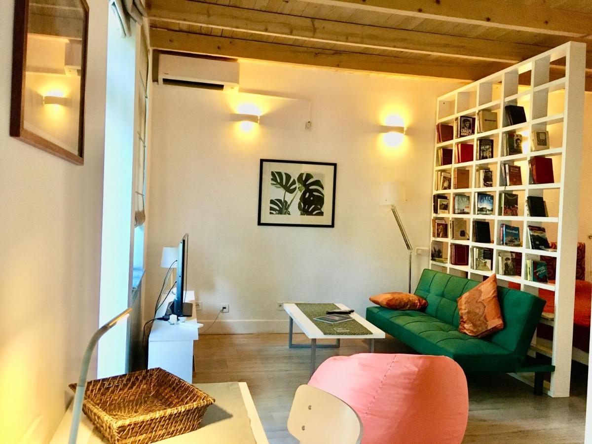 The White Loft Διαμέρισμα Τυφλίδα Εξωτερικό φωτογραφία